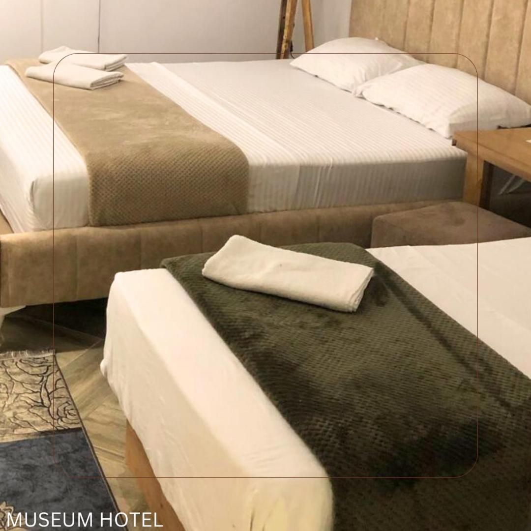 Museum Hotel Priștina Cameră foto
